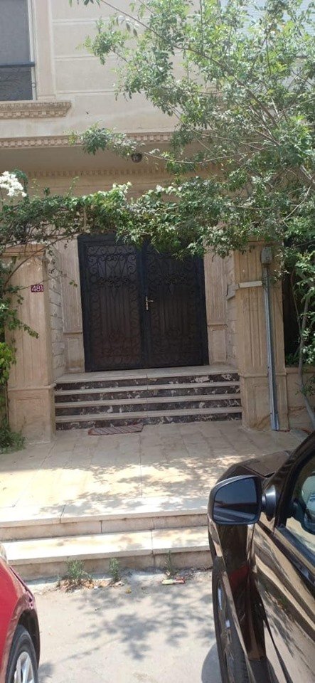 شقه للبيع بالنرجس عمارات