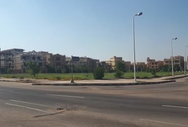 شقة ف الرووف بالبنفسج10 فيلات فيو جاردن