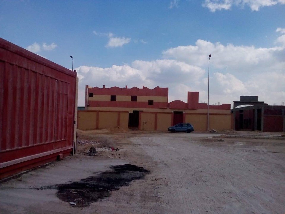 مصنع كيماوي للبيع بالمنطقه الصنناعيه كوم ابو راضي
