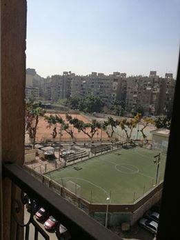 شقة 300 متر للبيع بالعفش بشارع راقي متفرع من احمد عرابي المهندسين