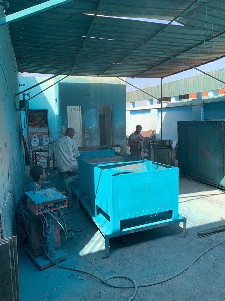 مصنع افران للبيع بالمنطقه الصناعيه كوم ابو راضي