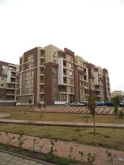 شقه 100 متر للايجار بكمبوند دار مصر القرنفل