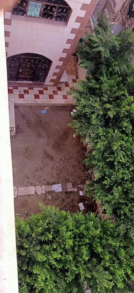 بيت لقطه للبيع بالعجمي البيطاش شارع الحنفيه بجوار ماركو