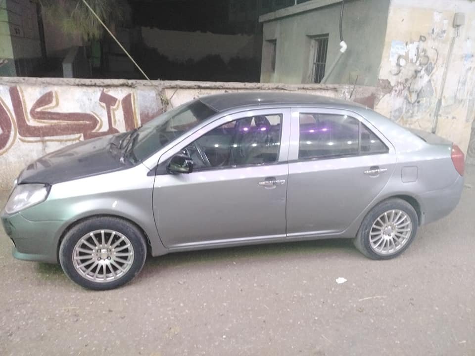 سياره للبيع