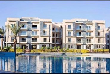 شقة للبيع في Galleria بالتجمع الخامس على شارع ال90