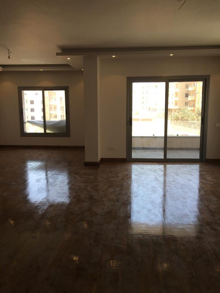 شقة فاخرة للايجار فى غرب ارابيلا التجمع الخامس