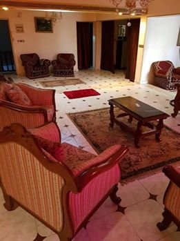 شقه للبيع بمدينة نصر بالمنطقة التامنه خطوط من الحديقة الدوليه