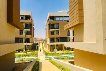 شقة للبيع بالتقسيط و استلام فوري ج.م.١ Cairo, Egypt شقة للبيع بالتقسيط و استلام فوري في الشروق الدور الاول ادفع مقدم 33%(664الف) وفسط علي 6 سنوات بدون فوائد كمبوند به جميع الخدمات