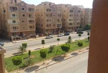شقة للبيع مرحلة تانية بموقع مميز 182 متر