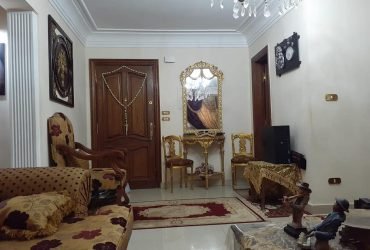 شقه للبيع بشارع متفرع من مكرم عبيد الرئيسي بمدينة نصر