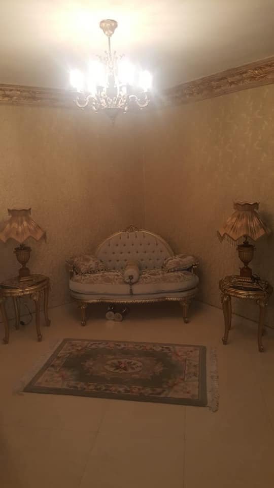 شقه للبيع بزهراء المعادي