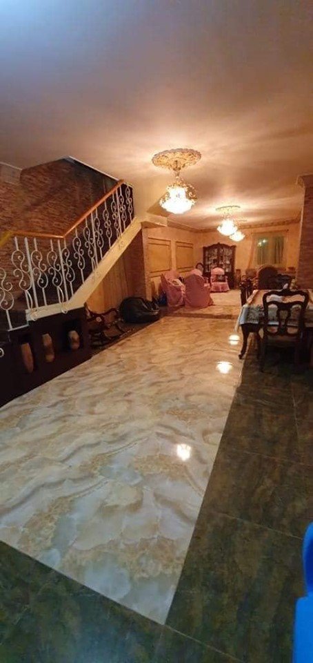 دوبلكس للبيع بالتجمع الياسمين فيلات