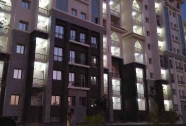 محل لقطة للبيع بالتقسيط مخصص مطعم بالفود كورت بالعاصمة الاداريه الجديده