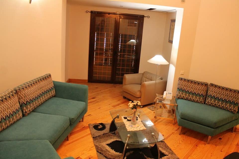 شقه للإيجار فى الشويفات ١٨٦م