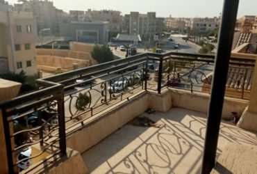 استوديو روف للايجار فى منطقة الفيلات