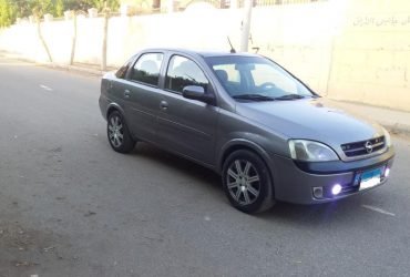 اوبل كورسا اللمانى 2005 GLX .فبريكا بالكامل من الخارج والداخل