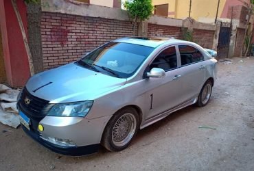 جيلي ٢٠١٤رشه خارجي عداد١٢٧ ألف البيع بعقد مسجل رخصه منتهيه من شهرين