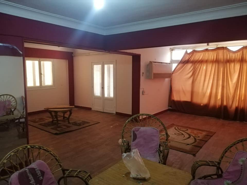 شقة ٢٠٠م بمربع السراج مول