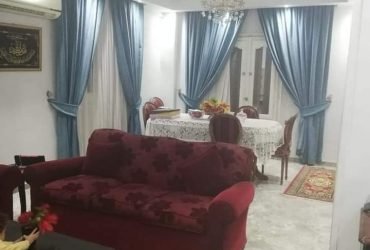 شقه للبيع عائلي التجمع الأول
