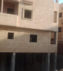 للبيع بسعر مغري جدا بجاردنيا شقه 120متر