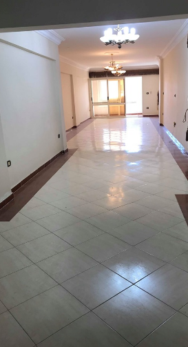 شقه للبيع مساحه 220م مطلات كلها علي شارع فيو مفتوح