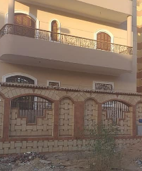 للبيع فيلال بالحى الثالث مساحات من235مترحتى600متر