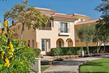 شقة للبيع التجمع الخامس هايد بارك