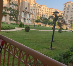 شقه للايجار ارضي بحديقه فيو جاردن بالمرحله الاولي B1