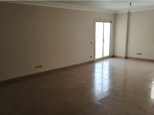 شقه للبيع بزهراء المعادي الشطر السادس وجهه بحري