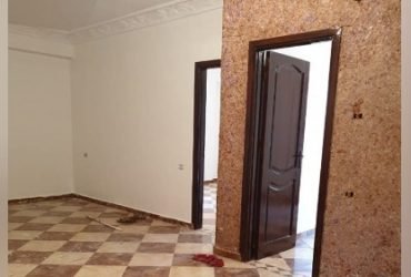 للايجار شقه بالاباصيري بشارع كردي الجبالي