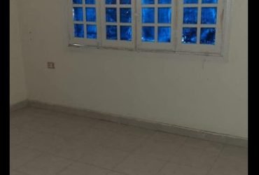 شقه للايجار تشطيب سوبر لوكس دور ارضي مرتفع