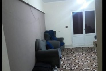 شقة للايجار في الحي 16 مجاوره 4 دور تالت