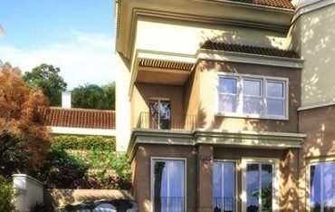 شقة للبيع فى لوكيشن ممتاز فى #المستقبل_سيتي سور بسور مع #مدينتي