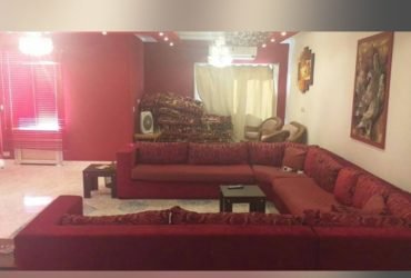 للبيع شقه ٢٢٠م بعماره بموقع متميز فى مصر الجديده