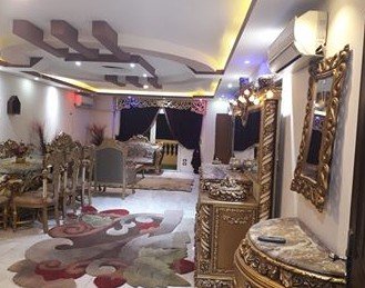 للبيع شقه 200م بالهرم خطوات من الهرم الرئيسي