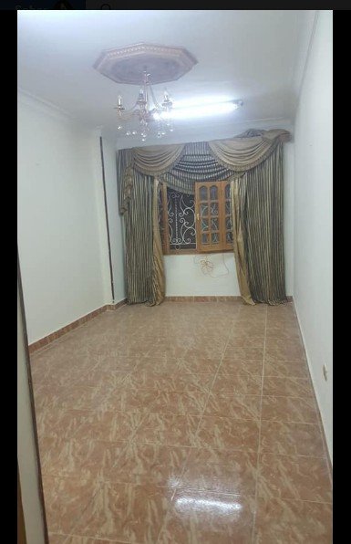 شقه للايجار تشطيب الترا سوبر لوكس الحي الاول