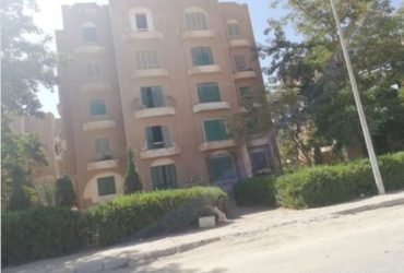 شقه للبيع فى شباب 70 م المدعم للبيع مساحتها 70م صافى