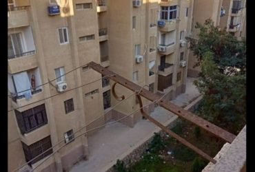 شقه للبيع الحي 16 مج 5 عمارات