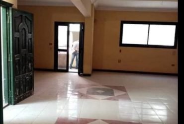 عمارة للبيع فرصة للجادين فقط 3 أدوار وأرضى 200م