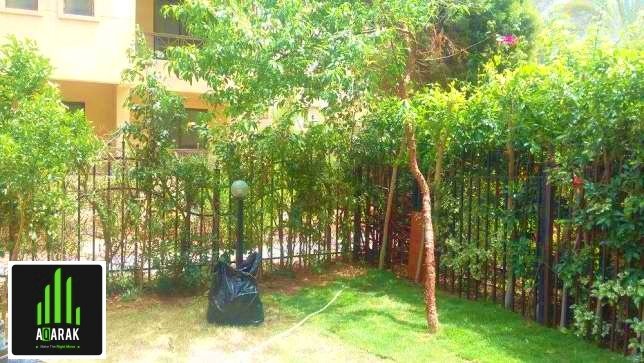 شقه 127 م _ 6 اكتوبر – حى الاشجــار دور ارضي بحديقه