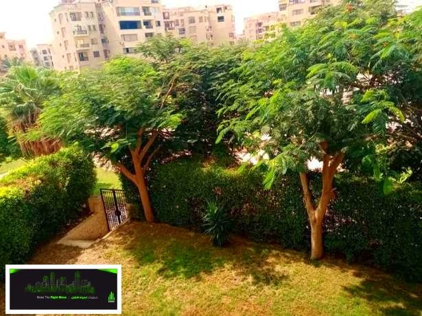 للايجار بكمبوند حي الاشجار بالسادس من اكتوبر مساحه 160 م