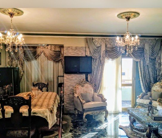 ‎‎للبيع شقه 130متر شامل المطبخ والنجف والستائربالشيخ زايد‎‎