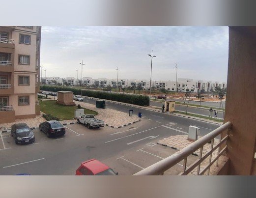 ‎‎للبيع بمدينتى شقه 124م B6 فيو فلل خطوات من الفود كورت والساوث بارك‎‎