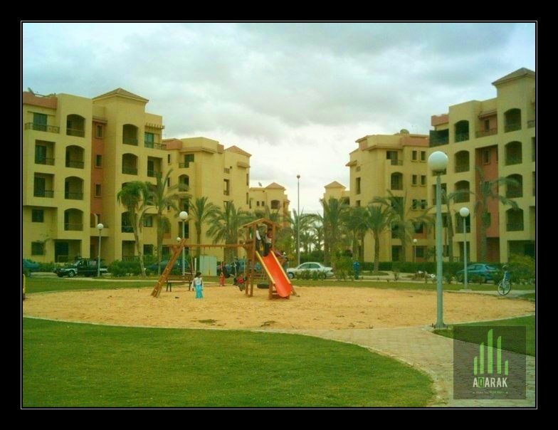 ب حي الاشجار ـ شقه 127 م  دور أرضي للبيع