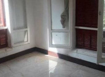 فرصة للبيع بالتجمع عماير الشباب الجنوبى شقة سوبر لوكس دور تانى