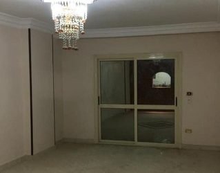 شقه لقطه باللبينى فيصل دور خامس برج واسانسير١٥٠متر