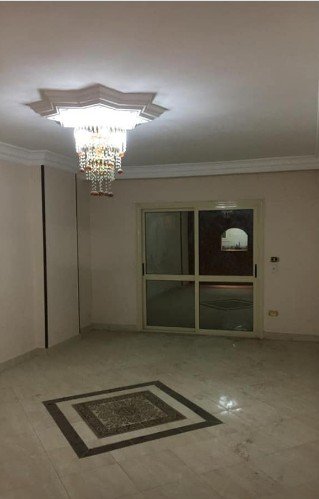 شقه لقطه باللبينى فيصل دور خامس برج واسانسير١٥٠متر