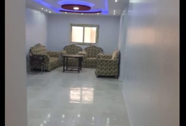 روف للبيع في الحي 16مجوره 2علي  شارع رئيسي أمام مول مزار المساحه 140متر