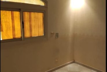 للبيع شقه عز الدين عمر الرئيسي .. المقابل لشارع العريش. هرم ..١٧١متر ..
