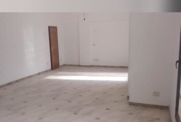 ‎‎شقه للبيع بالتجمع الخامس منطقه زيزنيا العائلي خطوات من بوابه ٤ الجامعه الامريكيه وسبوت مول‎‎